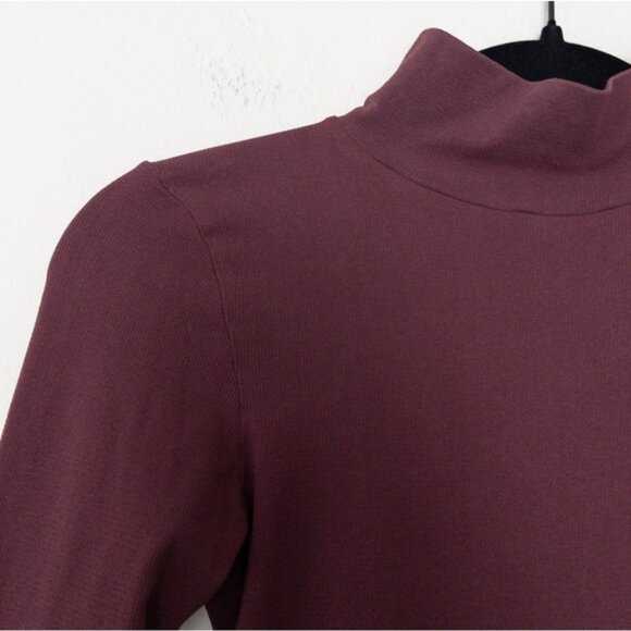 NWT Free People Like I Do Backless Cutout Mockneck Top M/L Mauve Wine Stretch - Picture 8 of 10